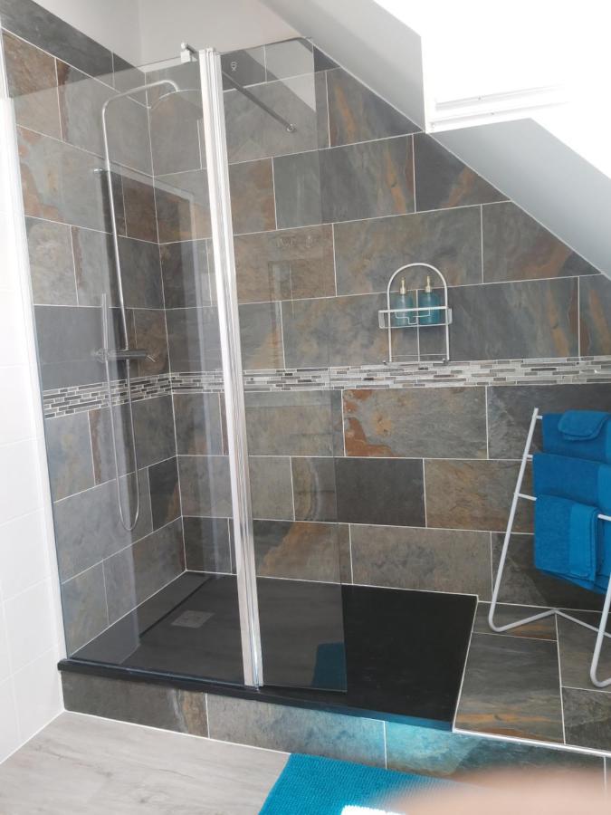 Le Bonheur Des Plumes Bed & Breakfast Montmartin-en-Graignes ภายนอก รูปภาพ