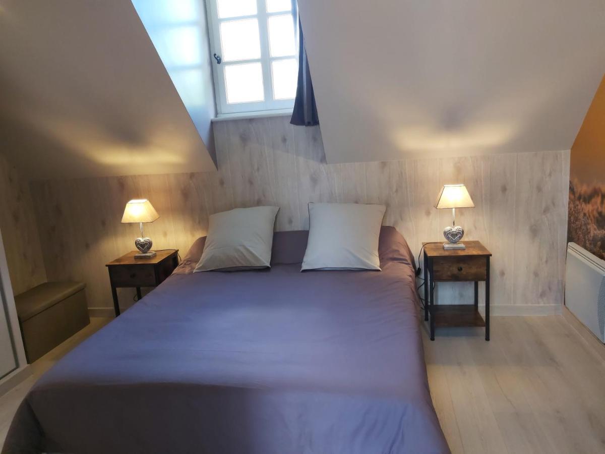 Le Bonheur Des Plumes Bed & Breakfast Montmartin-en-Graignes ภายนอก รูปภาพ